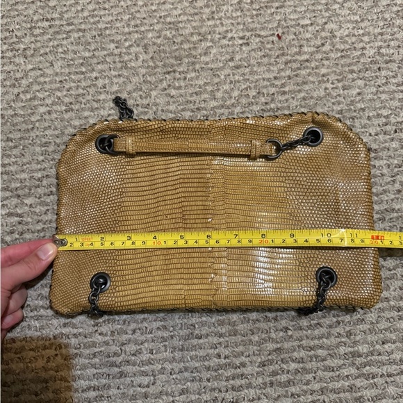 Bottega Veneta Lizard Shoulder Bag With Matching Compact Mirror One Size - Picture 13 of 15